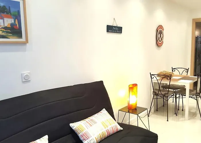 Ravissant Studio Au Coeur Du Vieil Antibes